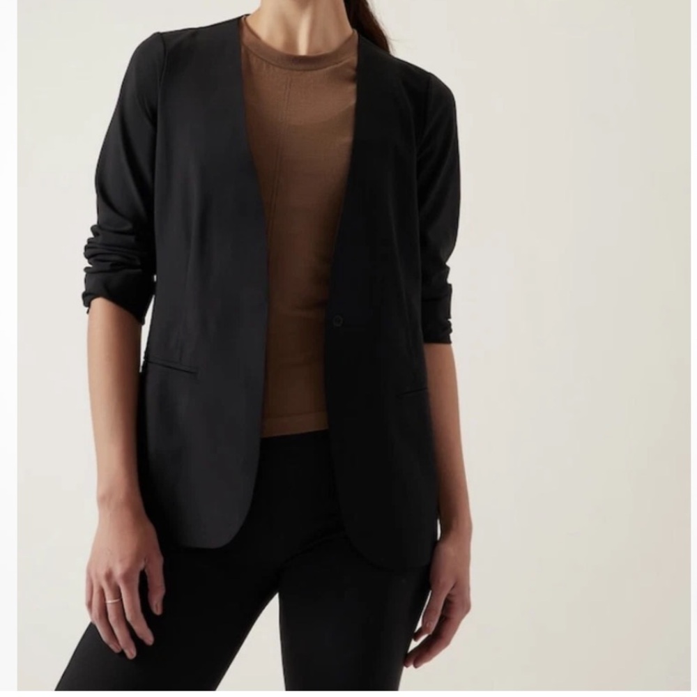 Athleta Black Blazer Avenues Collarless Black Open Front Blazer size 22,24 NWOT